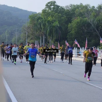Runner Photo 7133727