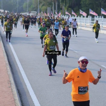 Runner Photo 7133739
