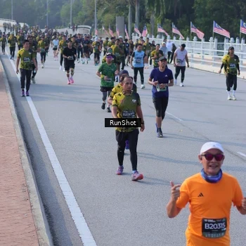 Runner Photo 7133744