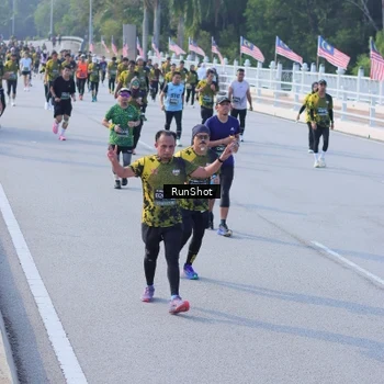 Runner Photo 7133749