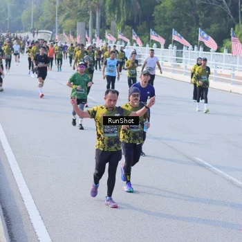 Runner Photo 7133751