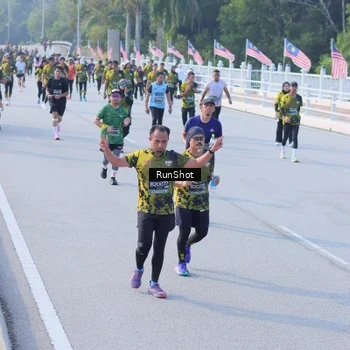 Runner Photo 7133753