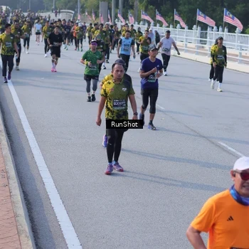 Runner Photo 7133754
