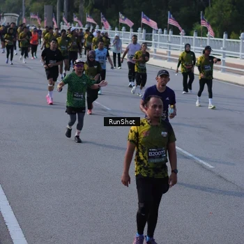 Runner Photo 7133770