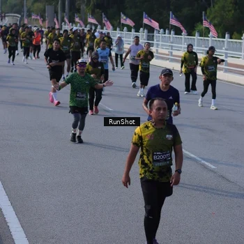 Runner Photo 7133771