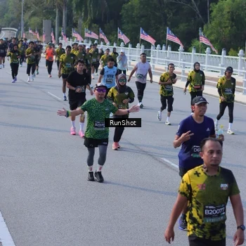 Runner Photo 7133779