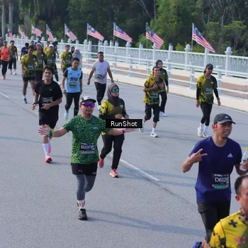 Runner Photo 7133794