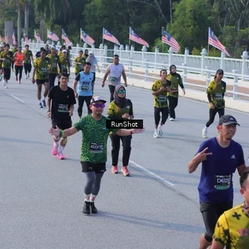 Runner Photo 7133796