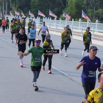 Runner Photo 7133797