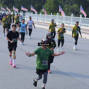 Runner Photo 7133802