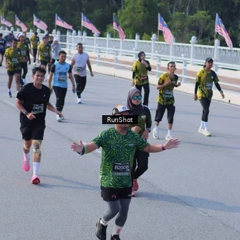 Runner Photo 7133803