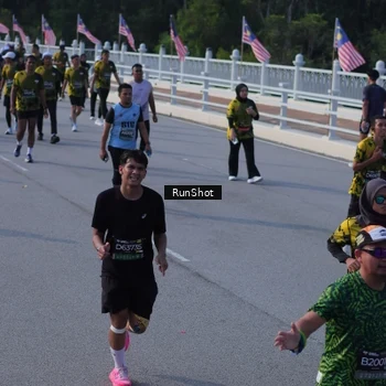 Runner Photo 7133809