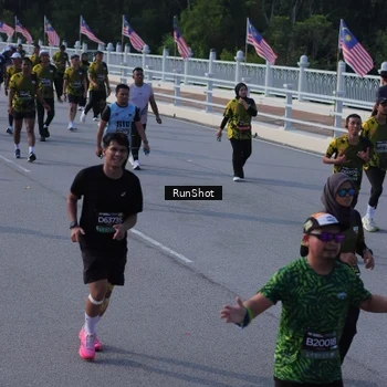 Runner Photo 7133810