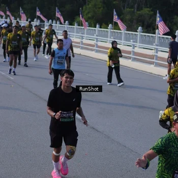 Runner Photo 7133812
