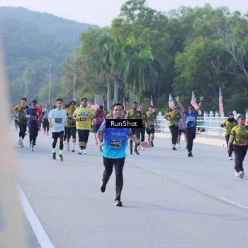 Runner Photo 7133827