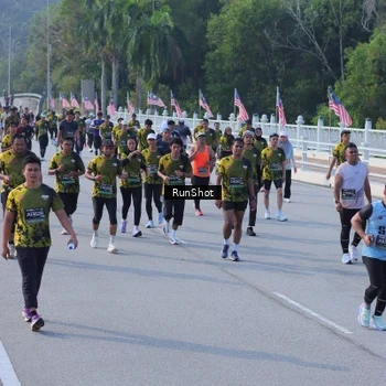 Runner Photo 7133832