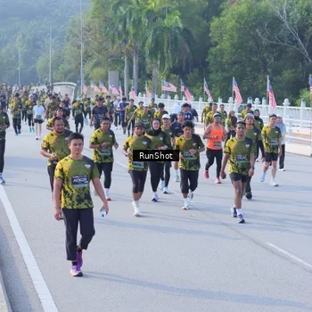 Runner Photo 7133834