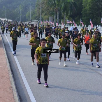 Runner Photo 7133839