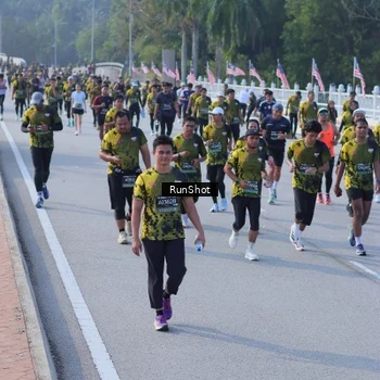 Runner Photo 7133842