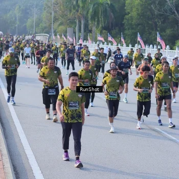 Runner Photo 7133847