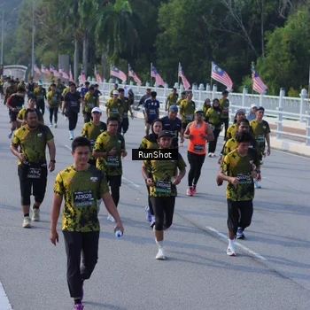 Runner Photo 7133853