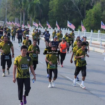 Runner Photo 7133854