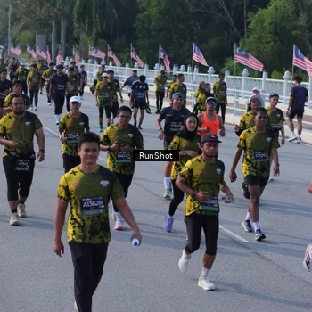 Runner Photo 7133866