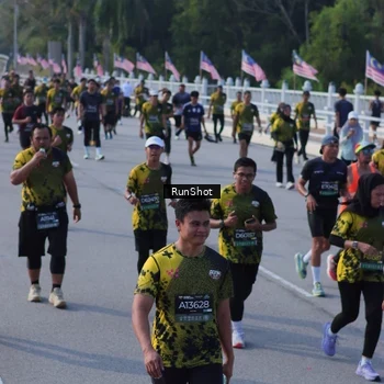 Runner Photo 7133872
