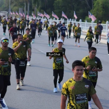 Runner Photo 7133882