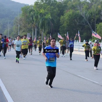Runner Photo 7133884