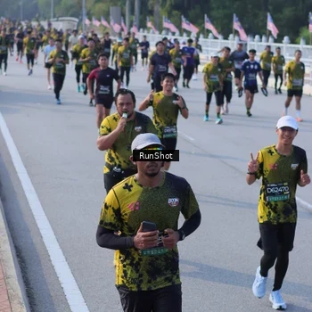 Runner Photo 7133891