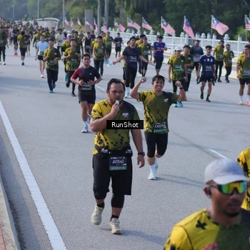 Runner Photo 7133901