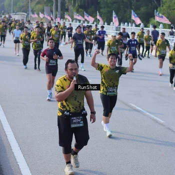 Runner Photo 7133912