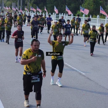 Runner Photo 7133915