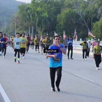 Runner Photo 7133932