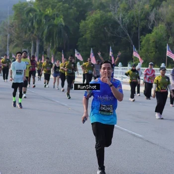 Runner Photo 7133971
