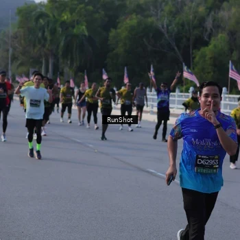 Runner Photo 7134027