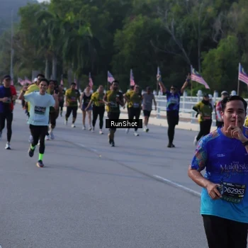 Runner Photo 7134042