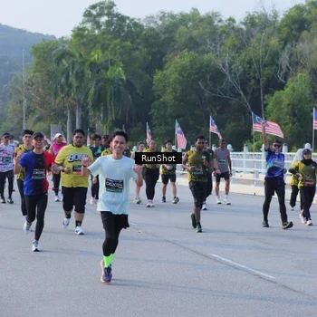 Runner Photo 7134171
