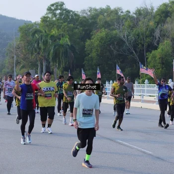 Runner Photo 7134208