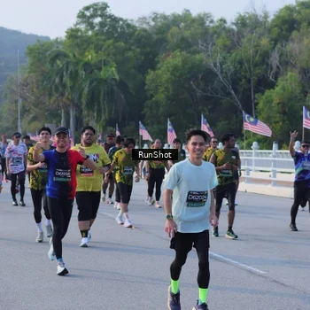Runner Photo 7134227