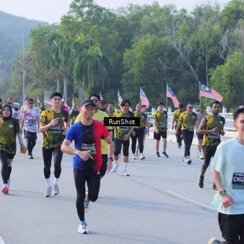 Runner Photo 7134310