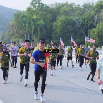 Runner Photo 7134327