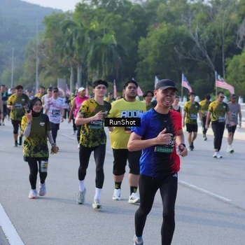 Runner Photo 7134380