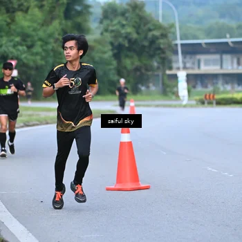 Runner Photo 7134541