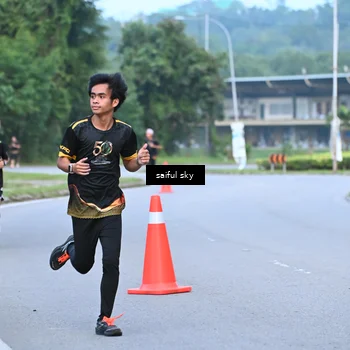 Runner Photo 7134542