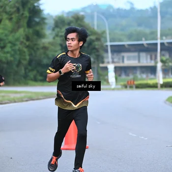 Runner Photo 7134544