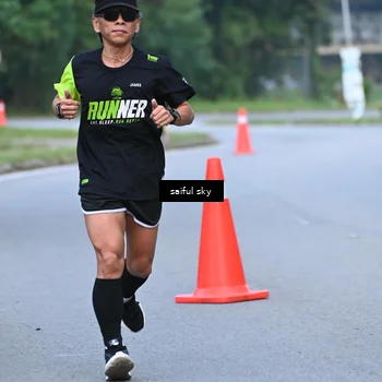 Runner Photo 7134549