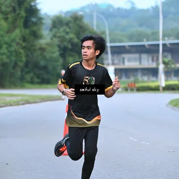 Runner Photo 7134550