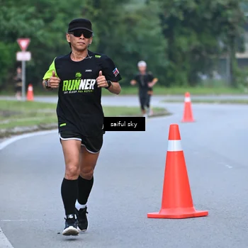 Runner Photo 7134552